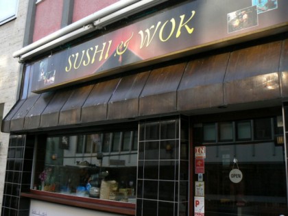 照片: Sushi&amp;amp;Wok